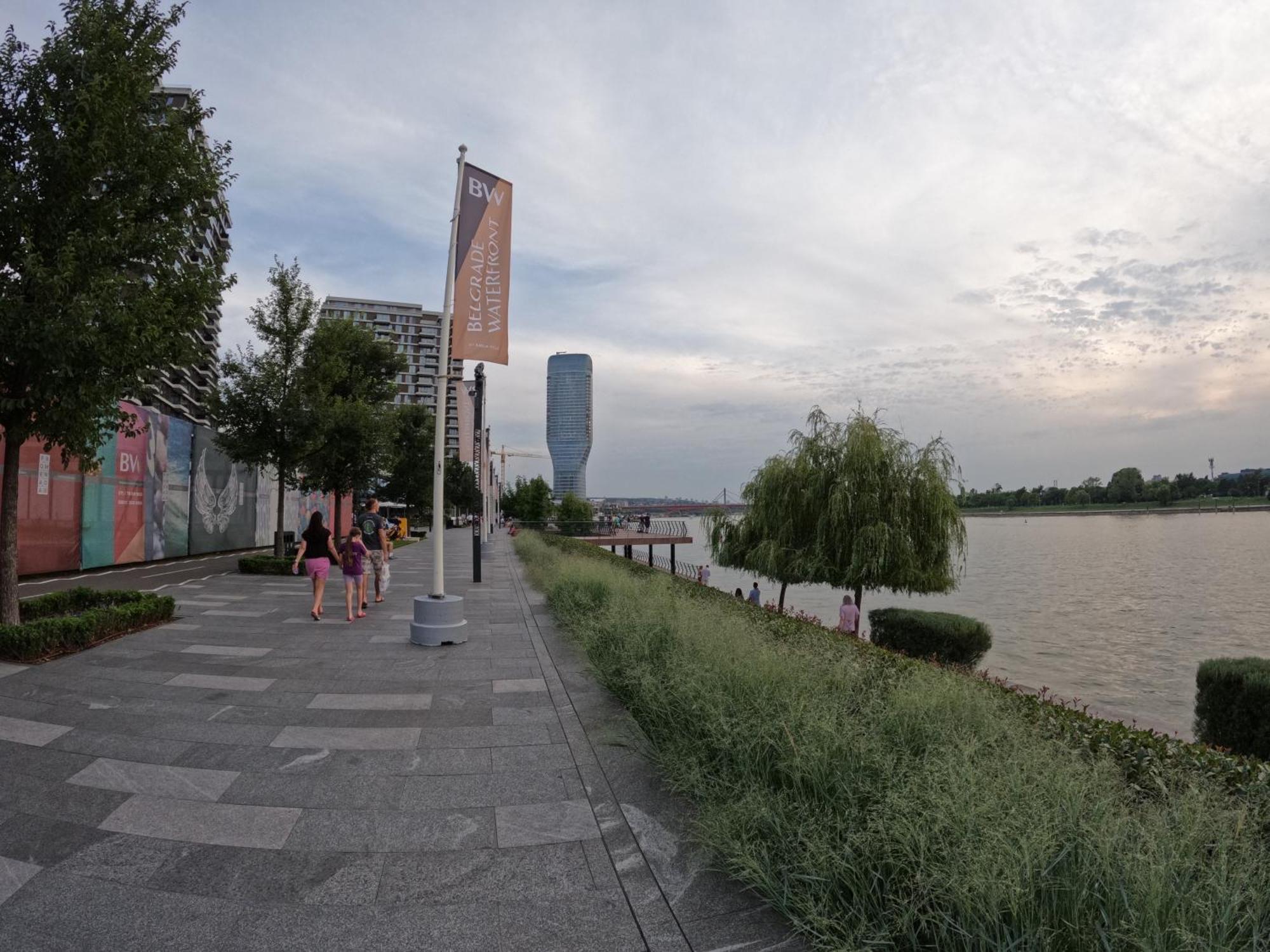 Iva City Center *